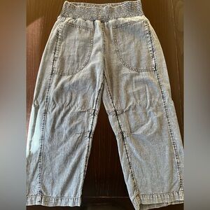 Pilcro Reese Smocked Denim Pull-On Barrel Pants Small Light Wash 100% Cotton
